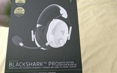 The best gaming headsets for noisy rooms: ANC vs mic bleed